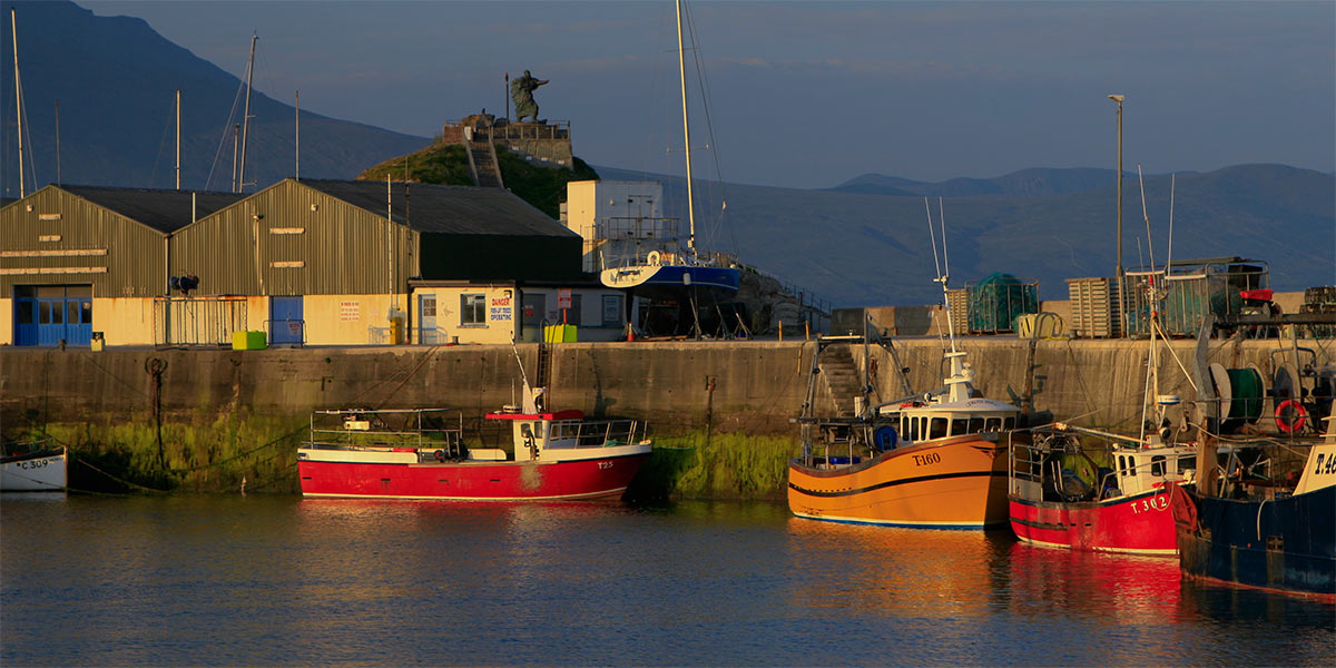 West End Bar and Restaurant Fenit